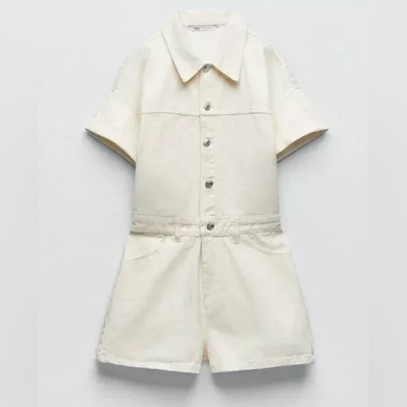 Zara Short Denim Romper Lapel Collar Pockets Shiny Jean Short Sleeve Bloggers SM - Picture 3 of 5